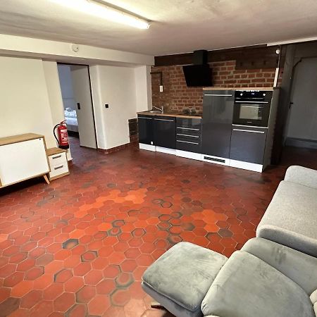Gentilburg Und Gaertnerhaus Aschaffenburg Apartment Bagian luar foto