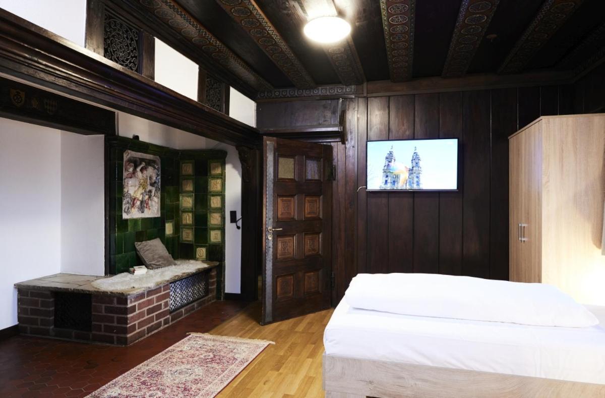 Gentilburg Und Gaertnerhaus Aschaffenburg Apartment Bagian luar foto