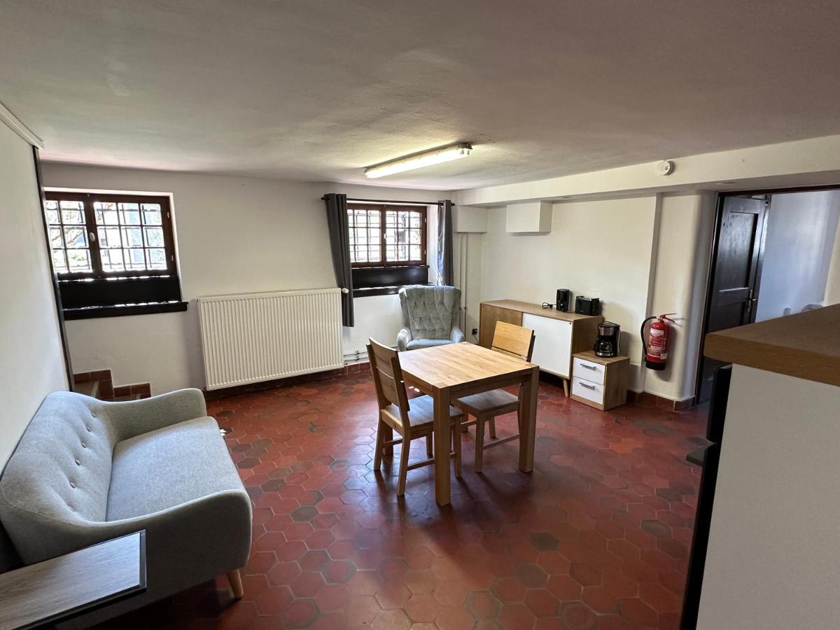 Gentilburg Und Gaertnerhaus Aschaffenburg Apartment Bagian luar foto